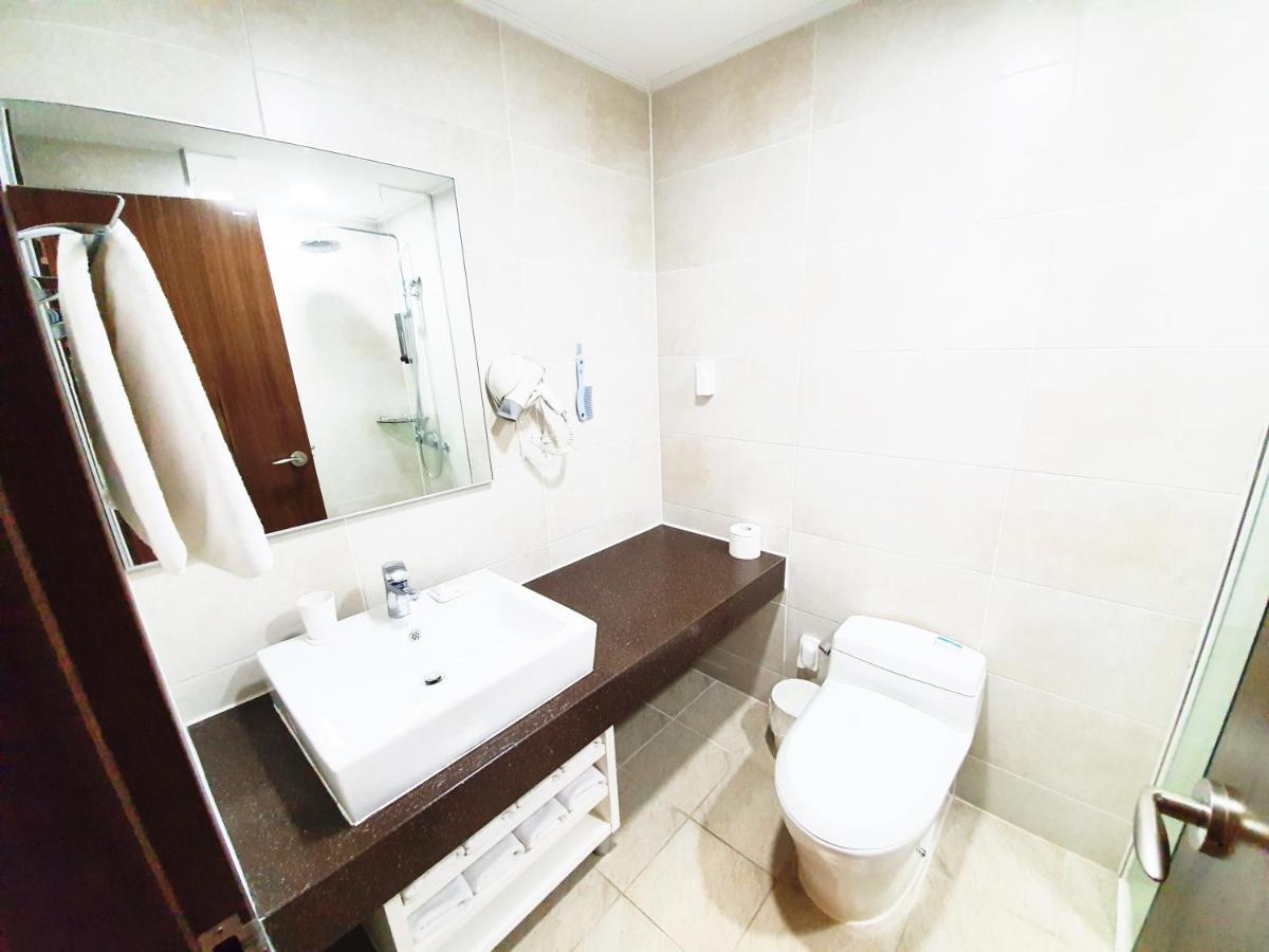 Jeju Jungmun Ocean Blue Hotel Согвипхо Экстерьер фото