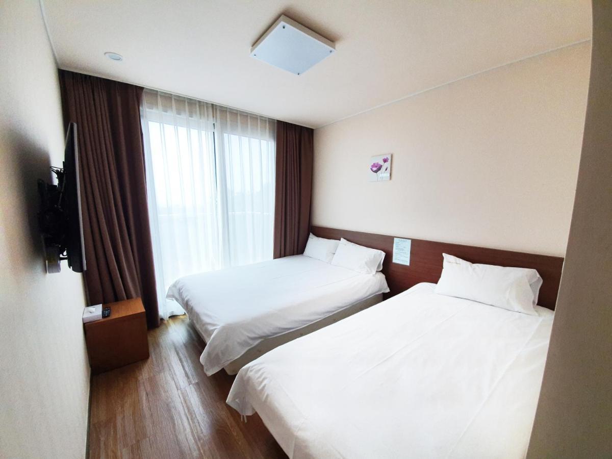 Jeju Jungmun Ocean Blue Hotel Согвипхо Экстерьер фото